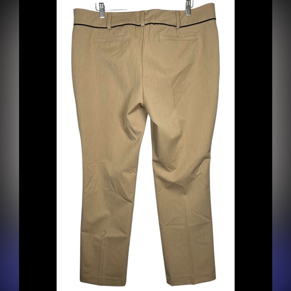 7th Avenue Design Studio- New York & Co Tan Dress Pants. Size 18. #officesiren - Picture 2 of 7